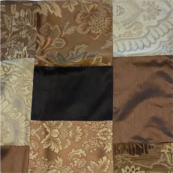 Beautiful Homemade Patch Work Rug - Picture 8 of 10